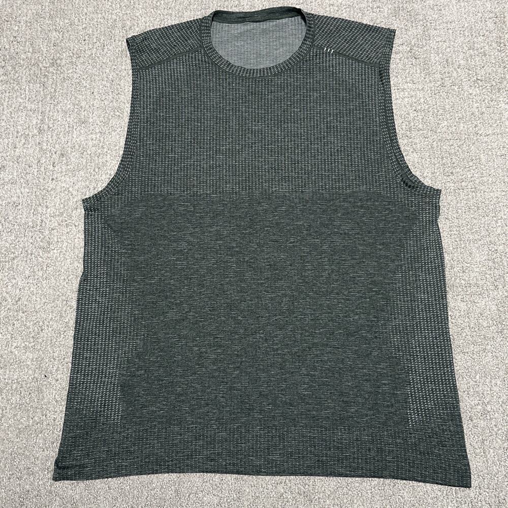 Lululemon Men’s Metal Vent Tech Sleeveless Shirt Size XL